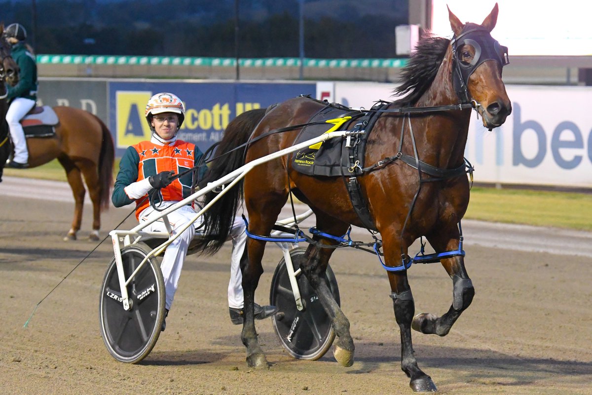 Club Menangle (@clubmenangle) on Twitter photo A #MemorableMilestone for <a href="/mickstanley80/">Michael Stanley</a> as he brings up career training win number 600.🔥🥇
This was brought up with Soho The Real Deal driven by <a href="/RixonnWill/">Will Rixon</a> in Race 6. Will also secured a driving treble and Michael a training double for the day.
#ClubMenangle A #MemorableMilestone for <a href="/mickstanley80/">Michael Stanley</a> as he brings up career training win number 600.🔥🥇
This was brought up with Soho The Real Deal driven by <a href="/RixonnWill/">Will Rixon</a> in Race 6. Will also secured a driving treble and Michael a training double for the day.
#ClubMenangle
