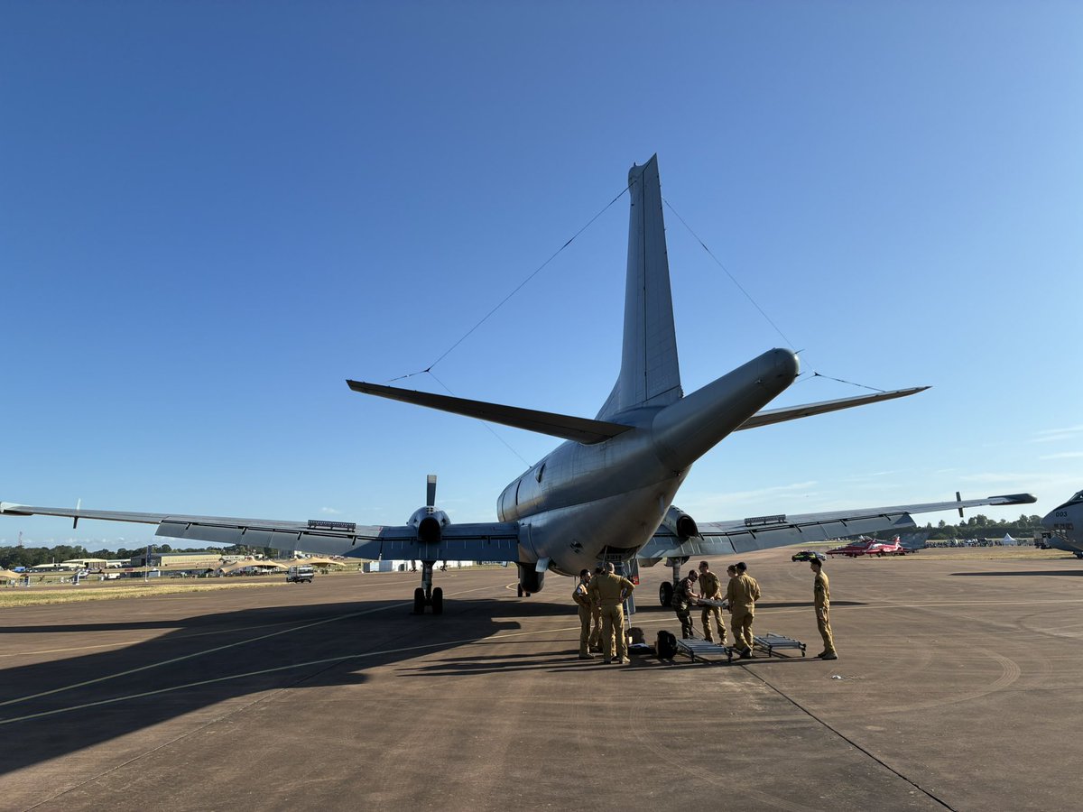 CliveBranch's tweet image. Beautiful morning for 09 departures @airtattoo 2025
@wesleyb1989
@johnbilcliffe
@NWSAcaster
@JordanWeir45
@Saint1Mil
@CraigHughes123
@NZ_Trav