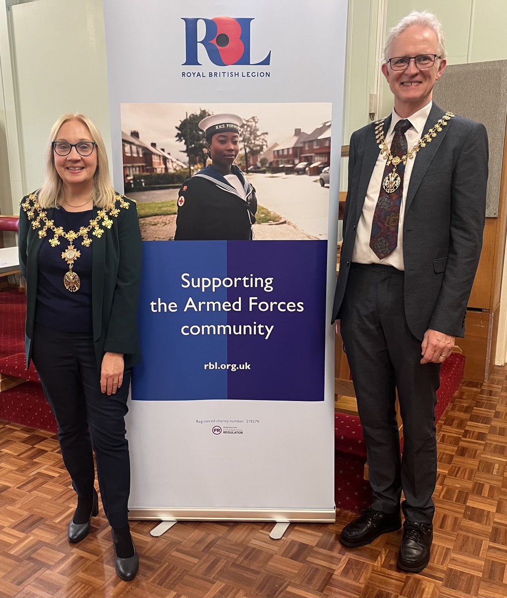 Jane_Brophy's tweet image. We were honoured and privileged to attend the Royal British Legion Annual Church Service at St Georges Church in Tyldesley, along with most of the Greater Manchester Mayors. @PoppyLegion @Carmines62
