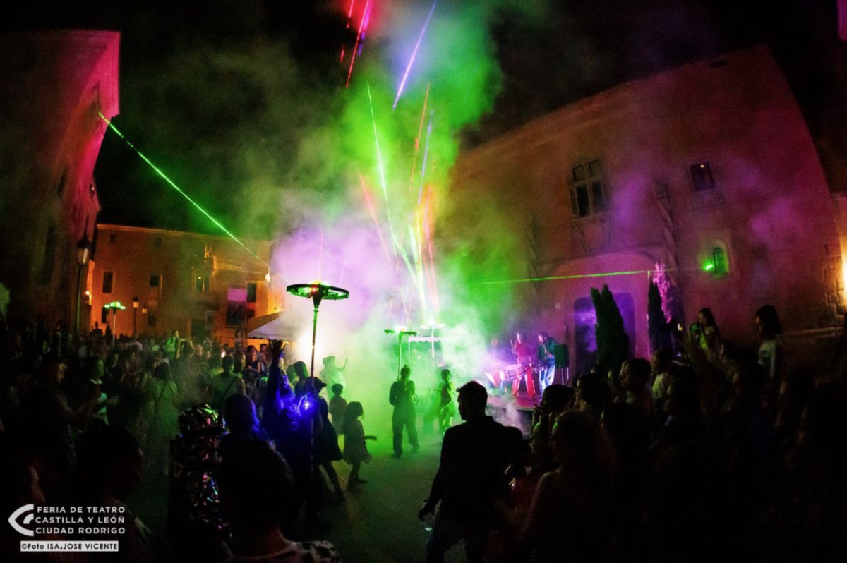 nevolume's tweet image. Stockton-on-Tees comes alive once again for the annual Stockton International Riverside Festival (@SIRF_Stockton), the North East’s premier FREE international outdoor arts and street theatre festival. Find out more: nevolume.co.uk/culture/events…