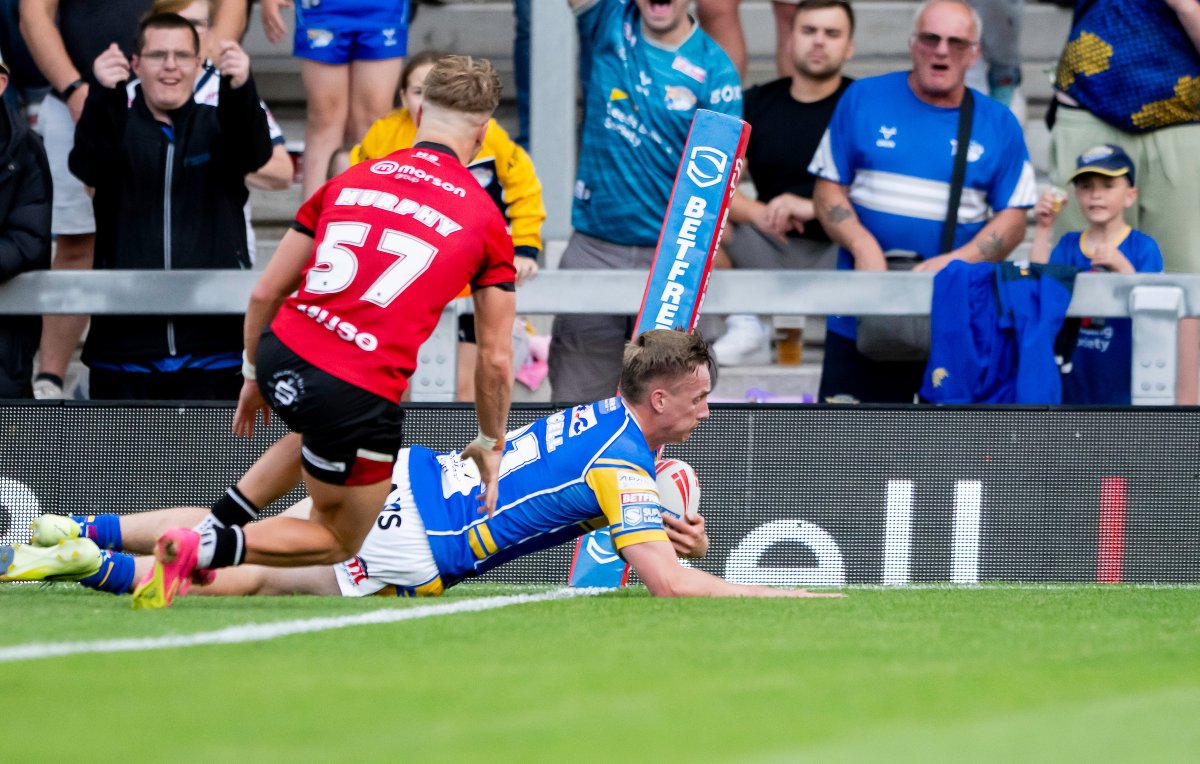 TheRFL's tweet image. 馃 Who is your nominee for the #OURLEAGUE Try of the Week?
馃憞 Let us know in the comments below....