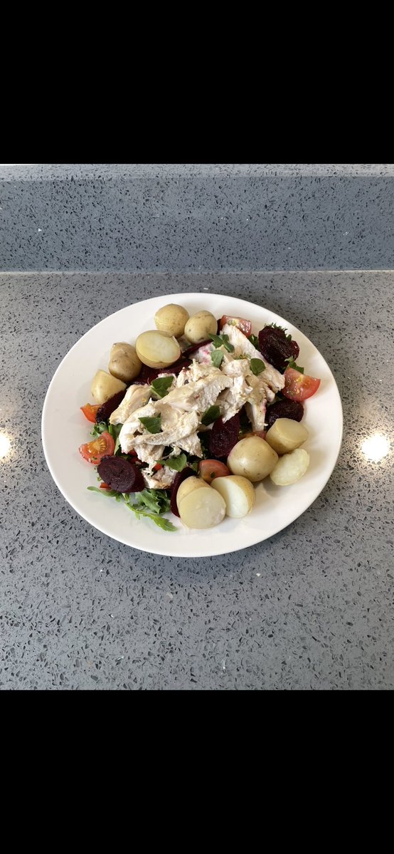 Andy6hutch's tweet image. @CookieKhaw…. Fuelling Pre Season training 👨🍳🏋️♂️🏉…. #FoodFirstApproach #Nutrition #CookieKhaw #RugbyTraining #TRC #FutureTitans #RotherhamTitans #TCF #GrowTheGame #TitansFamily #BelieveInYourself #SettingStandards