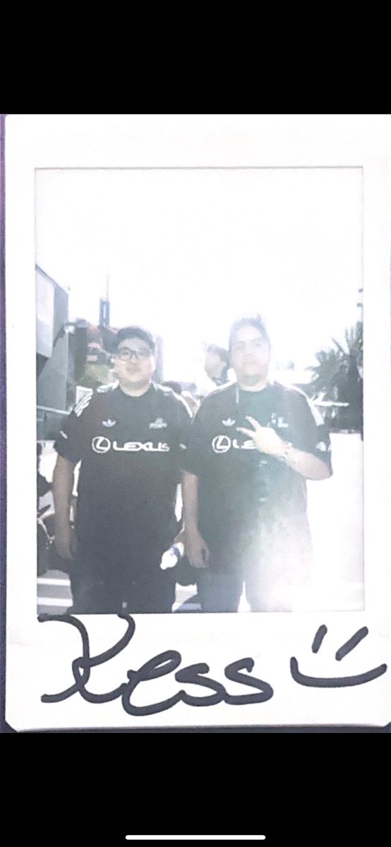 K3vin_L1N's tweet image. Polaroid additions - VCT Stage 2 Opening Weekend 

1. The Duo - @ejmarchini @alexisfps 
2. The New Streamer Recurit @pipluptiny 
3. The Young Gun @KessVLR 
4. Canadian Brain @zander_fps 

24 film left.