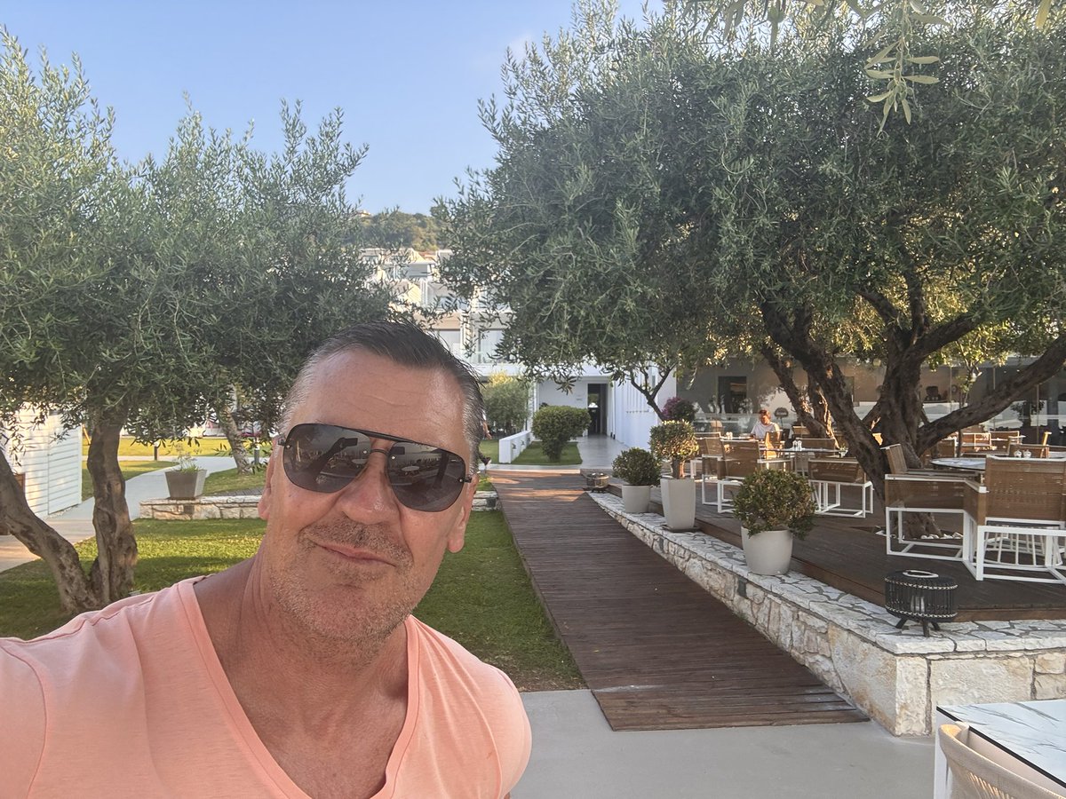 craigfairbrass's tweet image. Thank you  Greece for another stunning holiday and the 3  mini Fairbrass amigos loved it - the people food crystal clear sea -ouzo &amp;amp; vino ❤️😎😇🇬🇷🙏