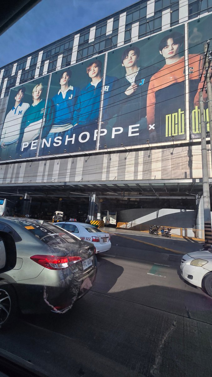 there was once a time this was a common sight we pass by in the streets and malls of 2022-2024 ph ☹️