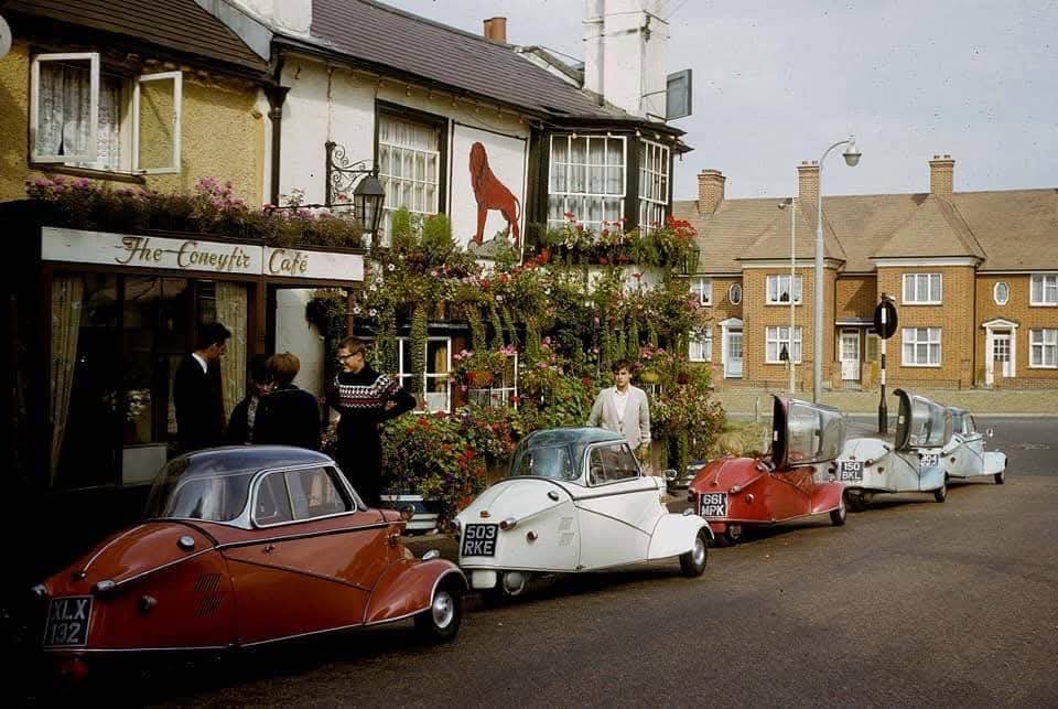 bo66ie29's tweet image. Funny little cars parked outside the Red Lion pub in Hillingdon Hill London. 1960s.