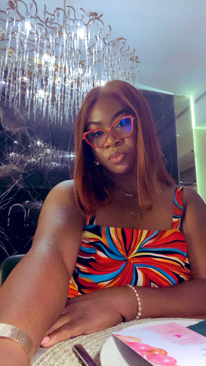 chiamakaaaaaaa's tweet image. Hi everyone, I’m Chiamaka, the face behind the brands (RadiantReserve&amp;amp;co and Sylvia’s bonnets)
I sell original perfumes and skincare products. I also sell loungewears, satin/silk hair bonnets and pillowcases).
Please do well to patronize me 🥹🙏