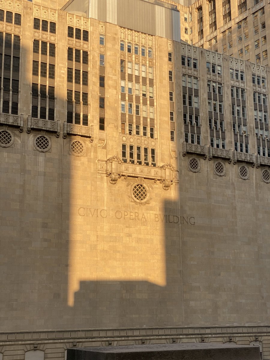 gavcloud's tweet image. Civic Opera Bvilding