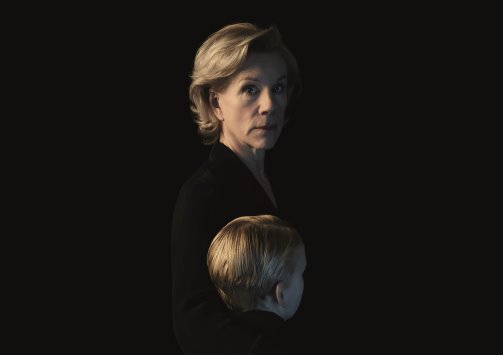 FairyPowered's tweet image. #NEWS
FULL CAST ANNOUNCED FOR DAVID LAN’S NEW PLAY THE LAND OF THE LIVING AS REHEARSALS BEGIN AT THE NATIONAL THEATRE
fairypoweredproductions.com/full-cast-anno…
#thelandoftheliving #davidlan #cast #nationaltheatre #fairypoweredproductions