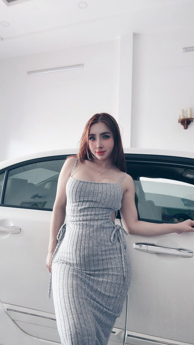 Có phải em vừa hận vừa yêu...💔