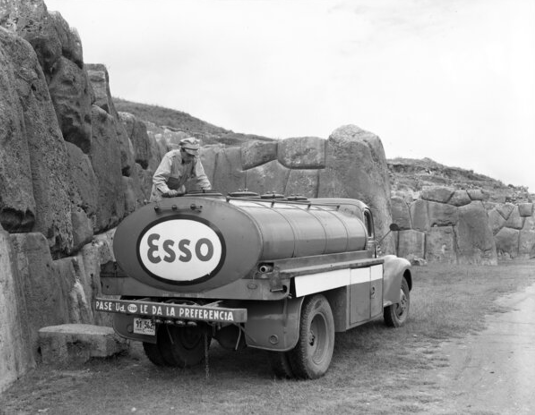 history_rev's tweet image. 'Tank truck driver checking cargo near Inca ruin, Cuzco, Peru, 1955' (Sacsayhuamán).
Photos: University of Louisville, Kentucky/ Standard Oil (New Jersey) Collection