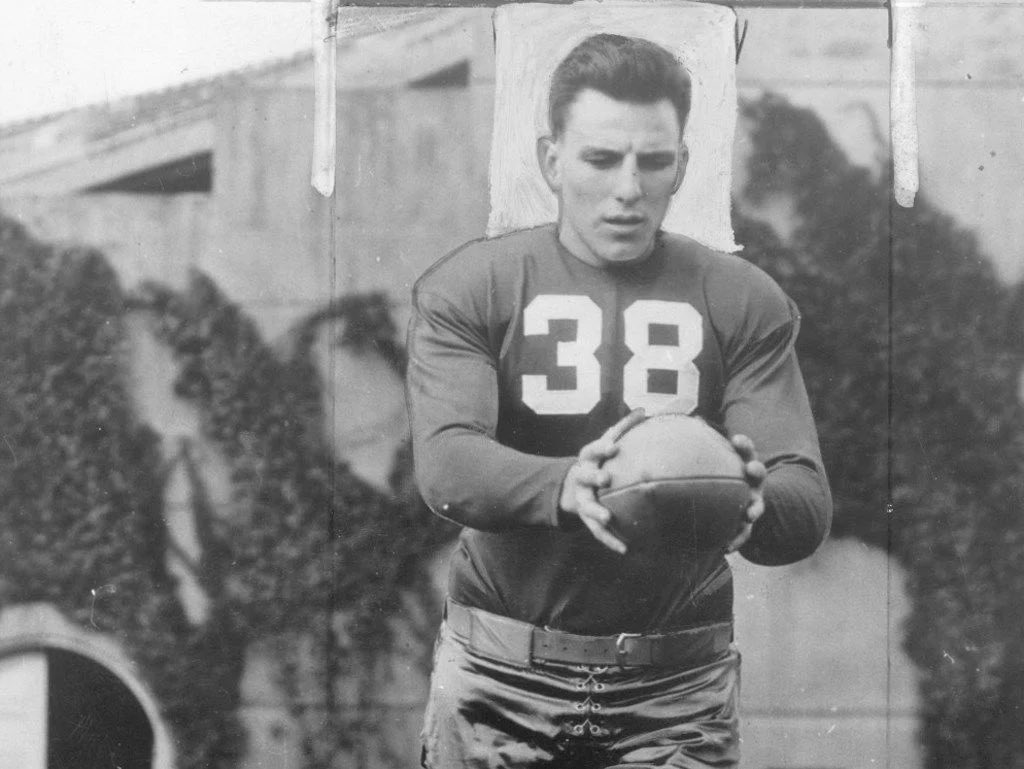 Sam Francis days until Husker Football 🙌