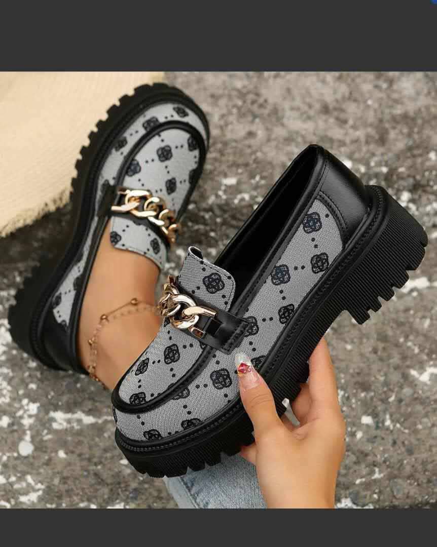 LOAFERS

Size: 38 to 43
Gender: Unisex
Price: 22,500
📍: Osogbo 
Delivery: Nationwide
 <a href="/retweets_9ja/">Retweets 9ja🇳🇬</a> <a href="/seyisoft1/">Realtor OLUWASEYIFUNMI Samson (Seyisoft) 💥❤🇳🇬</a> <a href="/UnclebeeOla/">Abd Basit The Big Asset♥️</a> <a href="/peng_writer/">Ibrahim Kazeem Content writer and SMM</a> <a href="/osoroKE/">Fafa Mukuru</a> <a href="/OgunTwitta/">Official Ogun X Community</a> <a href="/OgaDeeno/">Ọɢᴀ Dᴇᴇɴᴏ</a> <a href="/ajala90778/">Dollypizzlecollection</a> <a href="/_iamkhenie/">Uncle Khenie</a>