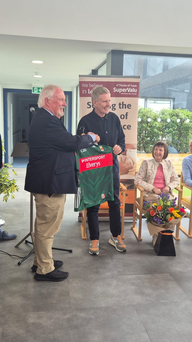 SeanCanney's tweet image. I was delighted to attend the official opening of Marian House - The Joe and Helen O'Toole Respite Home in Ballindine on Friday.
This project will provide additional respite for those living with dementia.
The opening was performed by Mary Lardner and Patrick Kielty.
