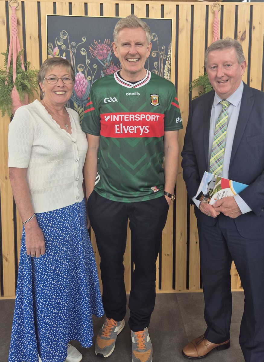 SeanCanney's tweet image. I was delighted to attend the official opening of Marian House - The Joe and Helen O'Toole Respite Home in Ballindine on Friday.
This project will provide additional respite for those living with dementia.
The opening was performed by Mary Lardner and Patrick Kielty.