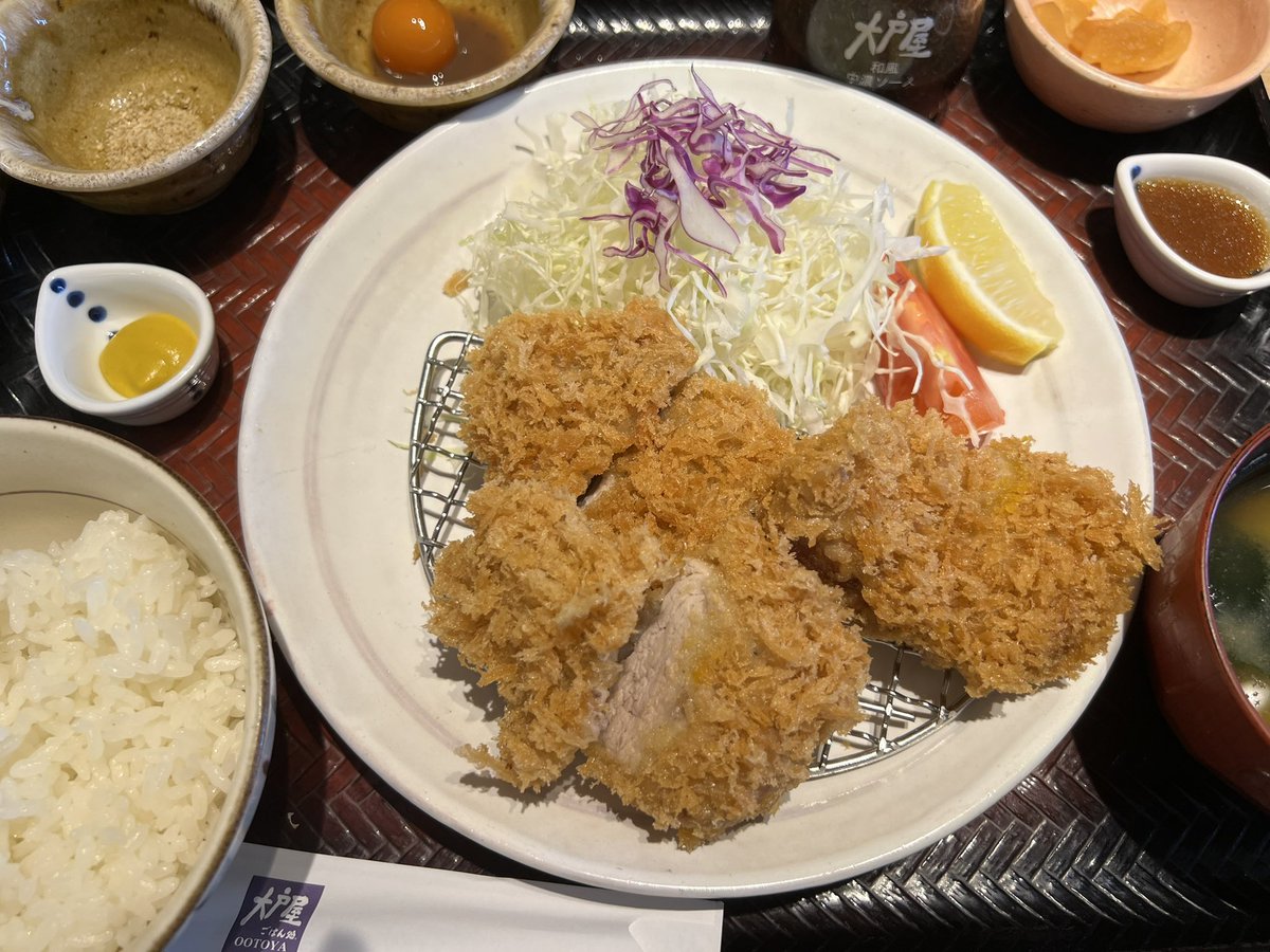 INUNEKOOO's tweet image. はじめて来た美味しい知らないチェーン店あって感動