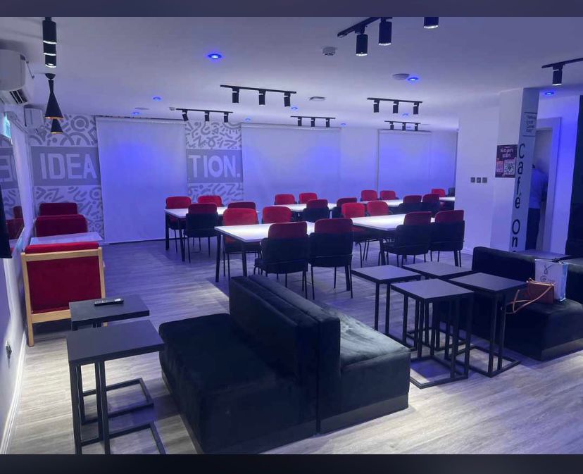 Cafeonenig's tweet image. Which Café One will you be working from today?
If you’re looking for spaces that are intentionally designed for your comfort and productivity you’ll find all of that at Café One
✅ WiFi
✅ Coffee
✅ Spacious environment
✅ Comfortable seats
✅ Cool ambience
#CafeOne…