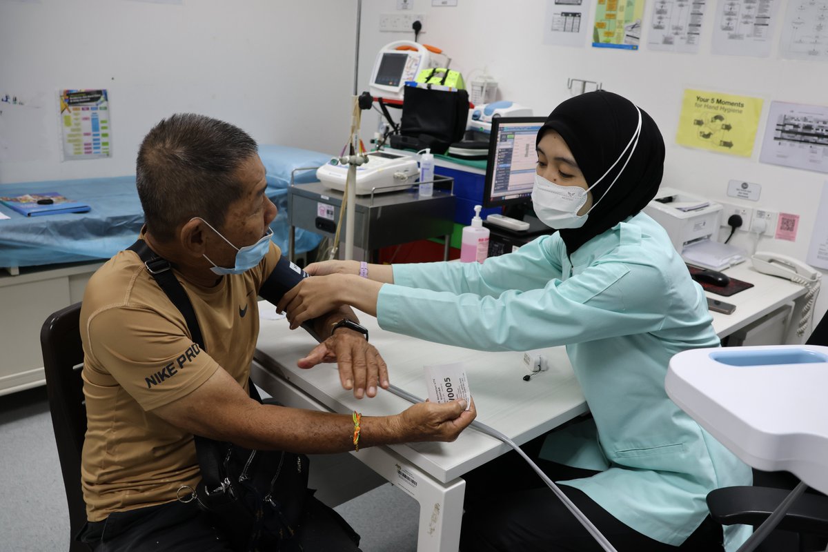 WHOMalaysia's tweet image. Intergenerational care in action. In Penang, inclusive health systems, digital innovation, and community support are shaping how people across ages live and thrive.
🔗Read the full story: bit.ly/45d5Kye