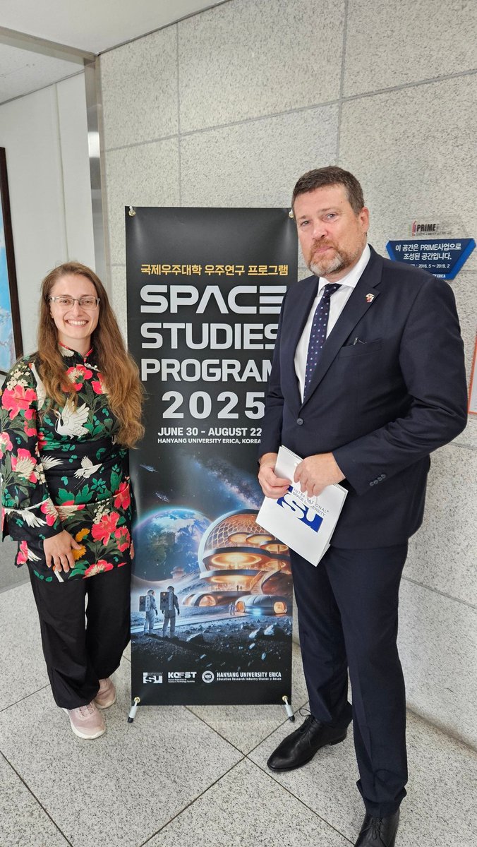 M.Repovsky tweet media