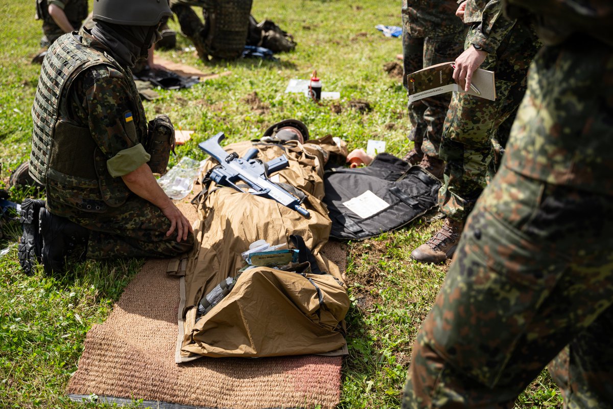 STC_EUMAM_UA's tweet image. Realistic. Relevant. Responsive.
Our commitment to ๐บ๐ฆ remains steadfast.
At ST-C, our mission under #EUMAM continues to evolve.
We adapt training programs to the current realities & specific needs of our #Ukrainian partners to ensure effective preparation.
#StandWithUkraine