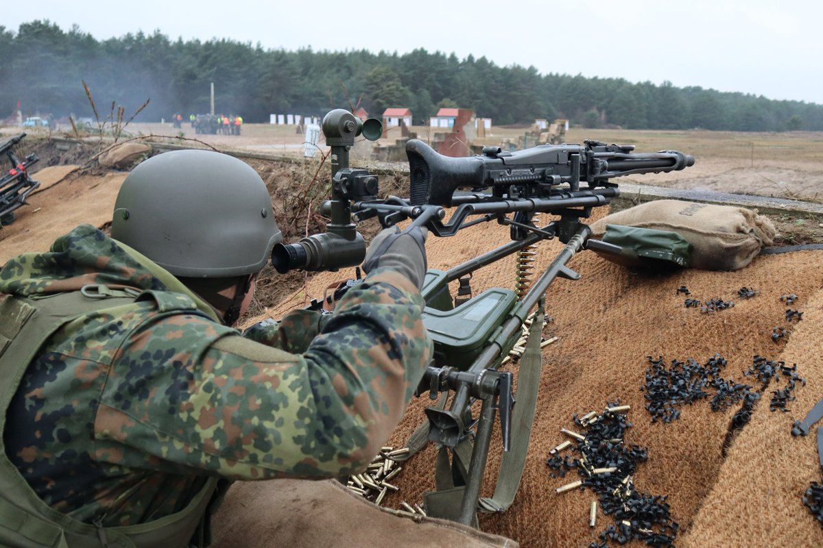 STC_EUMAM_UA's tweet image. Realistic. Relevant. Responsive.
Our commitment to ๐บ๐ฆ remains steadfast.
At ST-C, our mission under #EUMAM continues to evolve.
We adapt training programs to the current realities & specific needs of our #Ukrainian partners to ensure effective preparation.
#StandWithUkraine