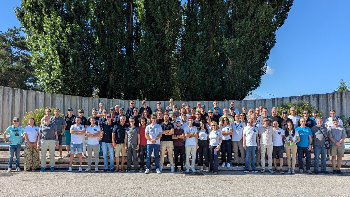 ESA_EO's tweet image. It took about two weeks for MTG-S1 and @CopernicusEU Sentinel-4 to reach geostationary orbit: now that they are there, at 36 000 km away from Earth, the two missions are ready for the delicate commissioning phase.
Teams on Earth will begin activating the instruments, paving the…
