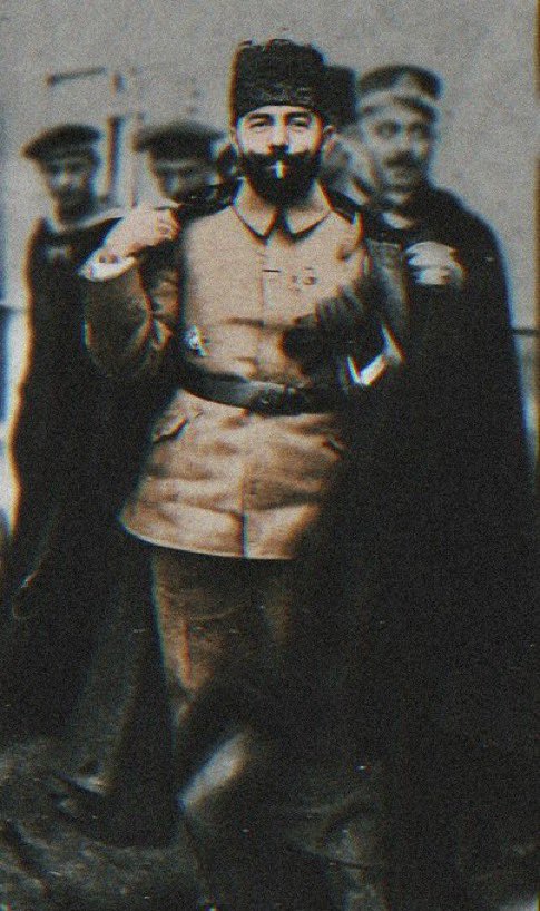 𝑀ü𝑑𝑎𝑓𝑎𝑎 𝑒𝑑𝑒𝑟𝑒𝑘 ö𝑙𝑚𝑒𝑘𝑙𝑒 𝑚ü𝑑𝑎𝑓𝑎𝑎 𝑒𝑡𝑚𝑒𝑑𝑒𝑛 ö𝑙𝑚𝑒𝑘 𝑎𝑟𝑎𝑠ı𝑛𝑑𝑎𝑘𝑖 𝑓𝑎𝑟𝑘ı 𝑡𝑎𝑘𝑑𝑖𝑟 𝑒𝑡𝑚𝑒𝑦𝑒𝑛𝑙𝑒𝑟𝑙𝑒 𝑠ö𝑧ü𝑚ü𝑧 𝑦𝑜𝑘 !
𝐂𝐞𝐦𝐚𝐥 𝐏𝐚ş𝐚
Saygı Ve Özlemle Paşam 🫡🇹🇷🇦🇿