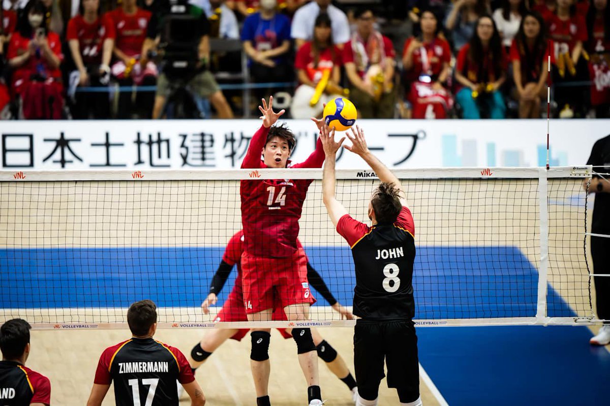 SIRVolleyPG's tweet image. ☑️ Finita la terza settimana di VNL!
👉🏻 Italia, Giappone e Polonia voleranno a Ningbo per le Finals che si svolgeranno dal 30 luglio al 3 agosto!
🍀 In bocca al lupo ragazzi‼️