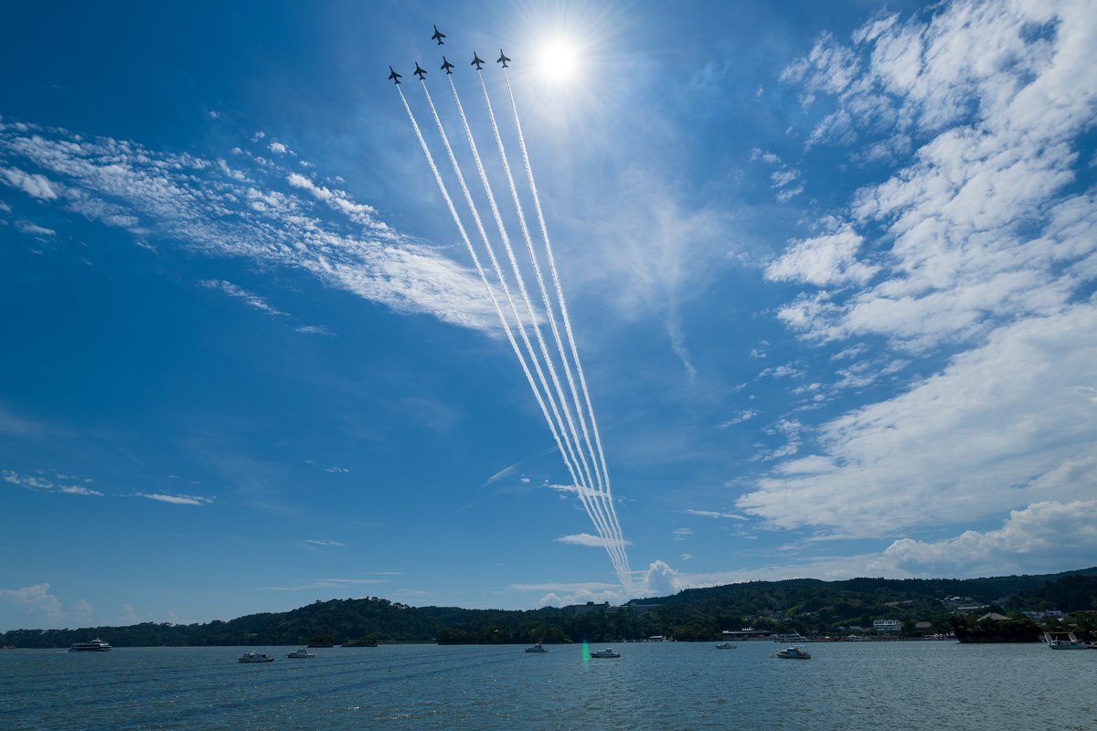 ArgusGOLD's tweet image. 2025/07/21
日本三景の日記念行事
Nikon Z9 + AF-S NIKKOR 14-24mm f/2.8G ED
+ FTZ, 1/2000 F8,ISO 160
#ブルーインパルス
#日本三景の日