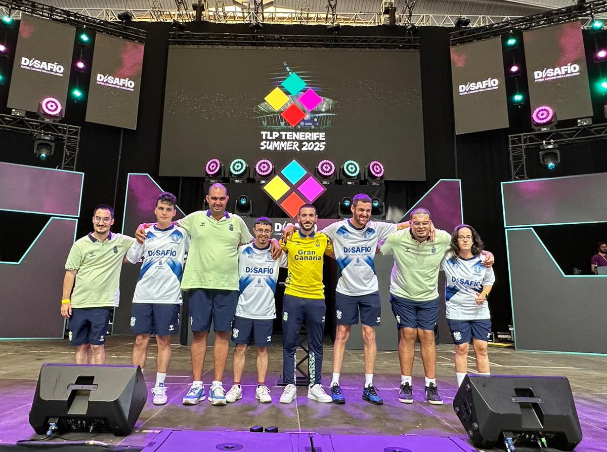 UDLP_Fundacion's tweet image. 📸 ¡Algunas imágenes del finde que pasaron nuestros chicos disfrutanfo del Derbi Canario de eSports #DiSAFÍO! 😍👏🏼
#SeremosMásUnión #LaUnionHaceLasPalmas