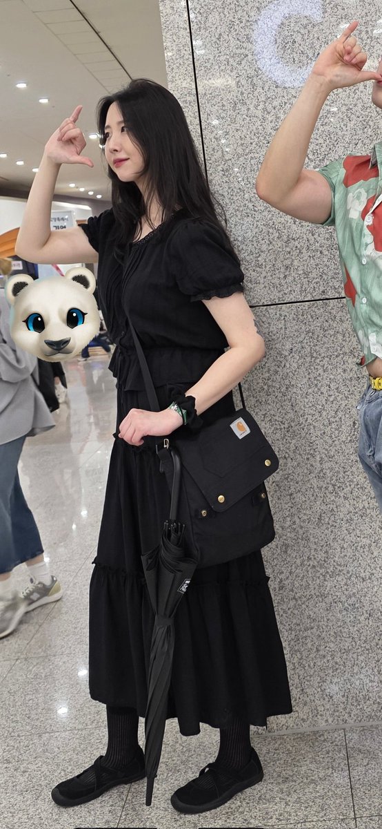 Viviannari's tweet photo. 와 진짜 저 너무 즐거웠어요 ... 
서브컬쳐에 좋은분들 
재밌는사람들 정말 많구나.
전날에 몸살나서 전신에서 땀뻘뻘 나는데 아픈걸 잊을정도로 재미있었어요 .
같이 사진찍어주신 분들, 사진 요청받아주신분들 모두 감사합니다🥰
#서코 #서코𝕏친소 https://t.co/3xD4TdsbeS