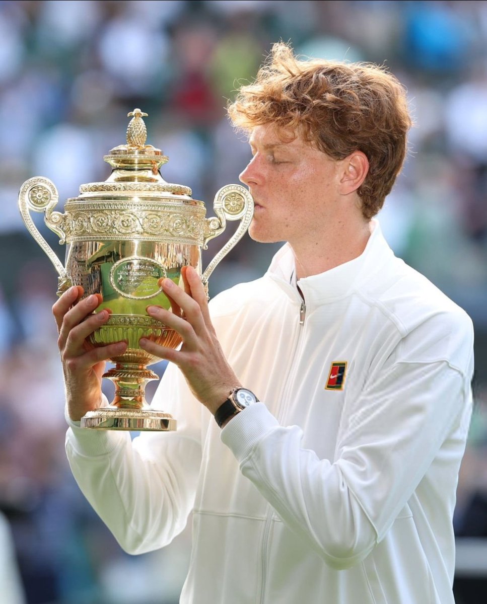 JannikSinner_Up's tweet image. How has the ATP calendar changed over the past 10 years?
2015:
• Wimbledon Final - July 12
• 1st Day Canada Open - August 10
28 DAYS OFF
2025:
• Wimbledon Final - July 13
• 1st Day Canada Open - July 27
14 DAYS OFF
In 10 years the summer break has been cut in half.