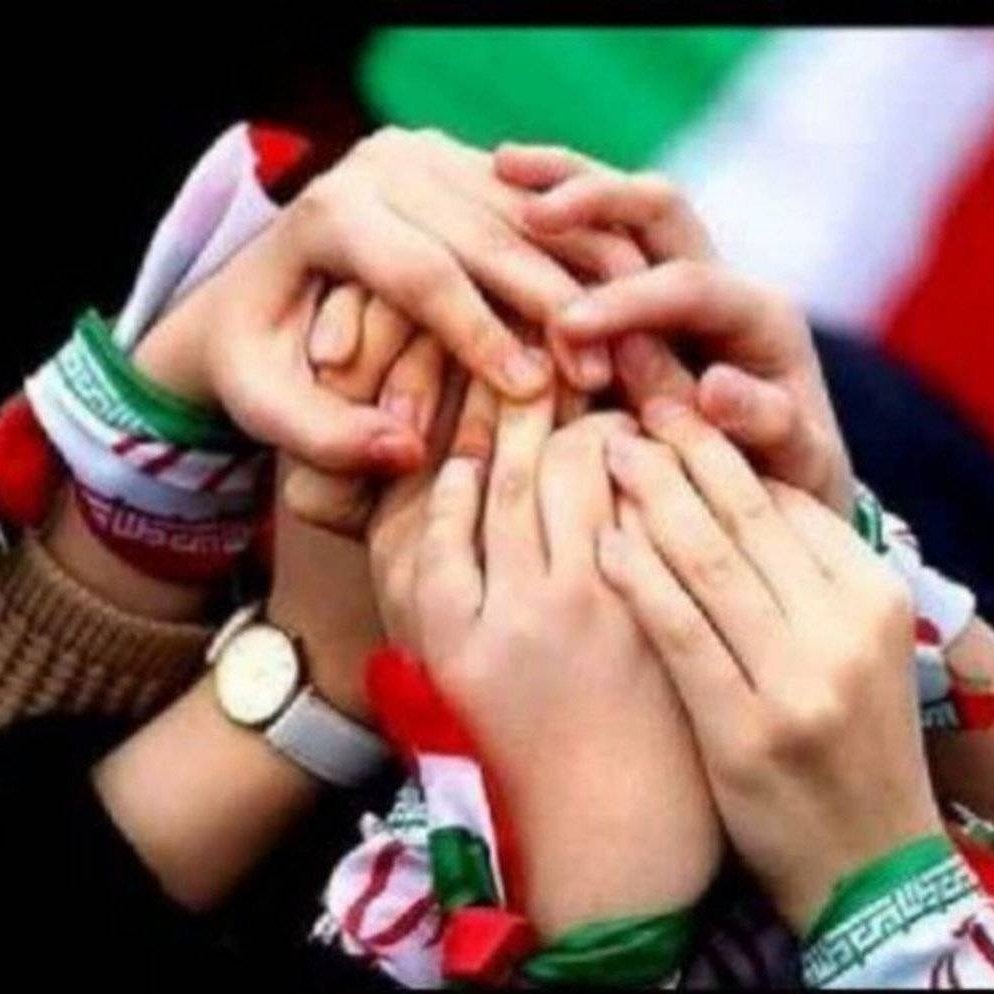 sadra_1403's tweet image. تفرقه سم مهلکیه که بذر اختلاف در جامعه میپاشه و بهترین پادزهر اون همدلی و اتحاد مردمه برای ساختن کشوری مستحکم..
#منافق_بسه_دیگه
#قیچی_تفرقه
