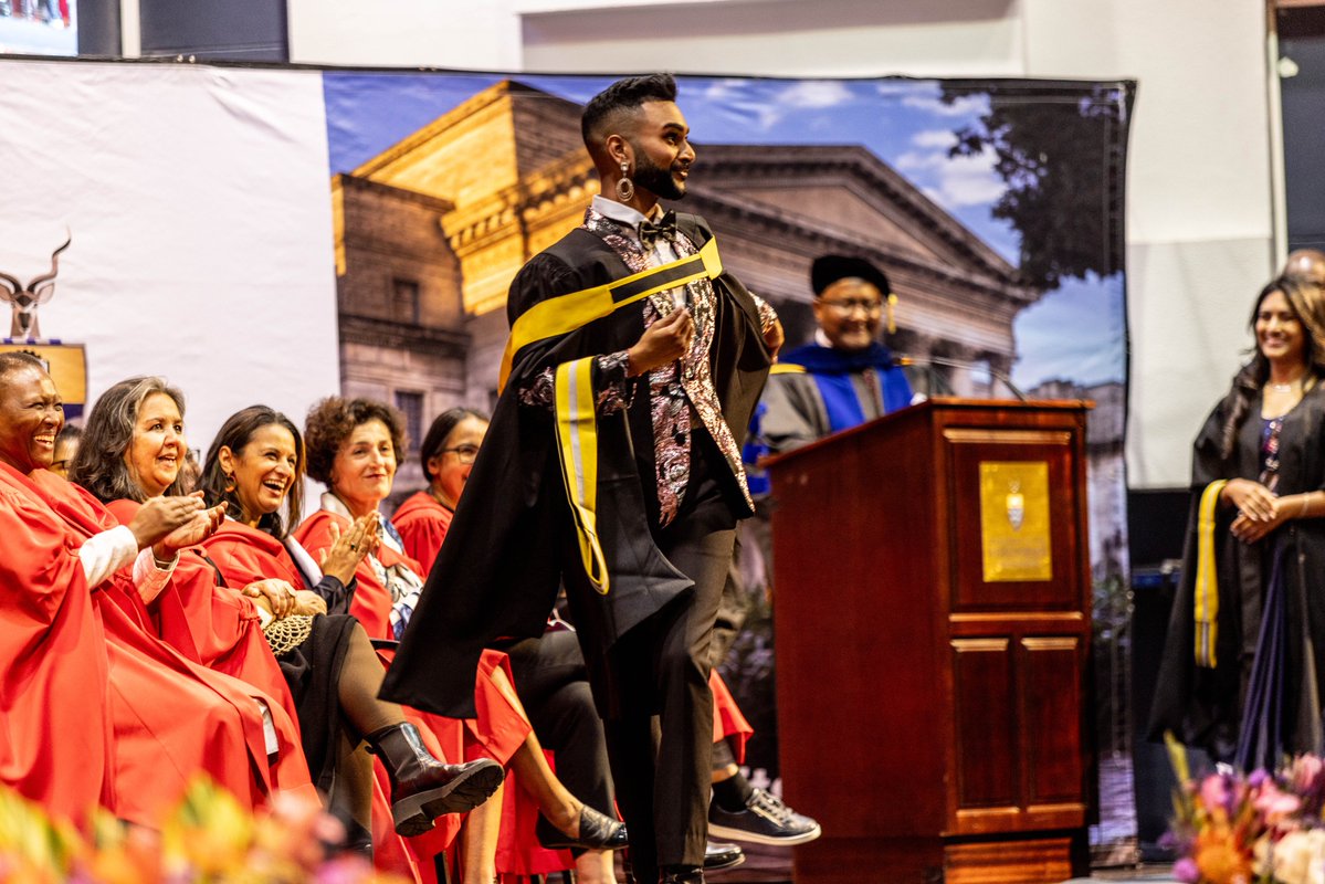 WitsUniversity's tweet image. 🎓 Congratulations to our Wits graduates!
To all our graduates, we are incredibly proud of your hard work, resilience and dedication. You have earned your place among generations of Witsies who continue to shape the world. 🎓🏛️
As you step into the next chapter, we know you…