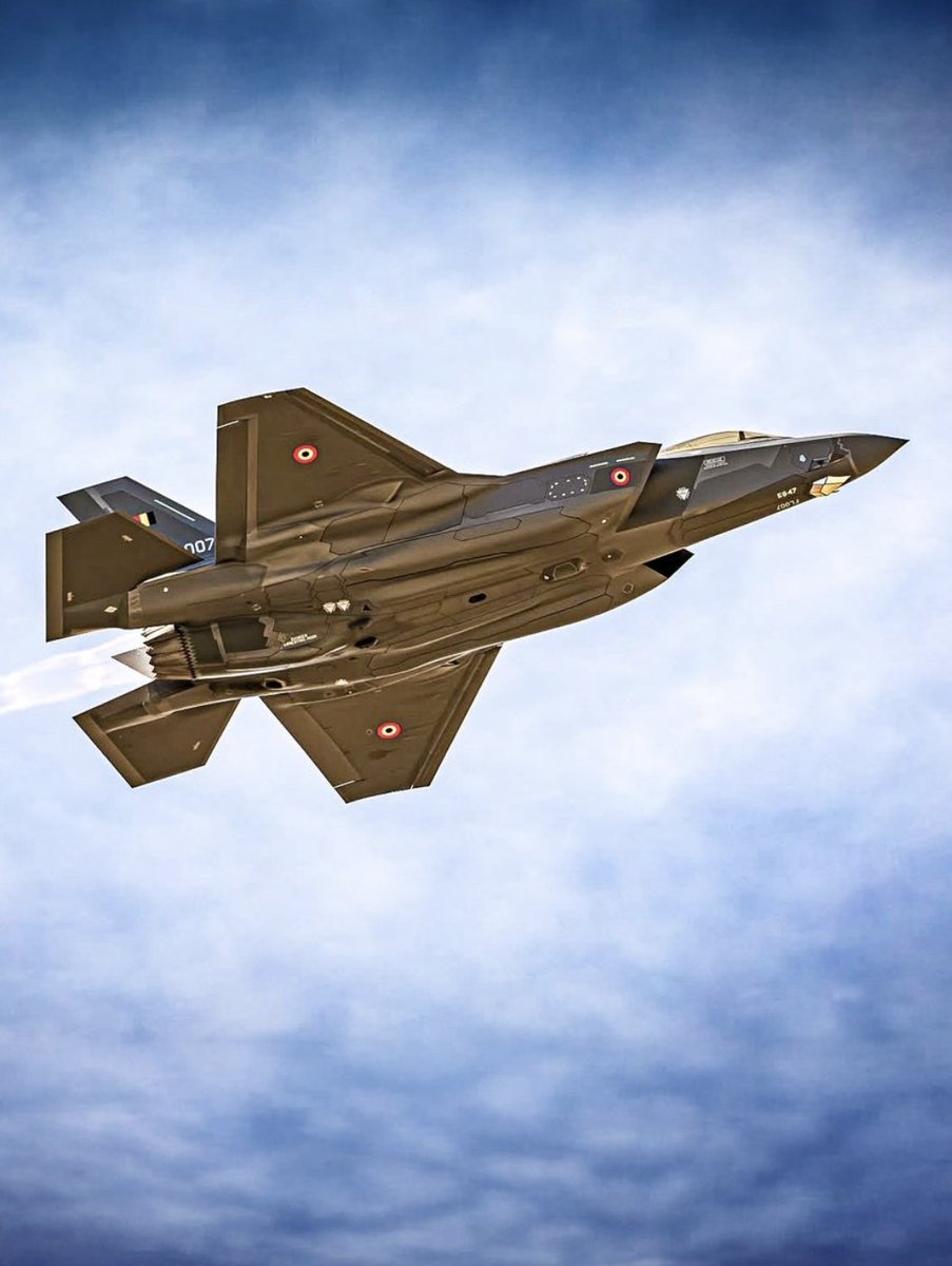 OTAN_FR's tweet image. Joyeuse fête nationale à notre Allié la Belgique ! 🇧🇪 #be2107
@BelgiumNATO 🤝 #OTAN