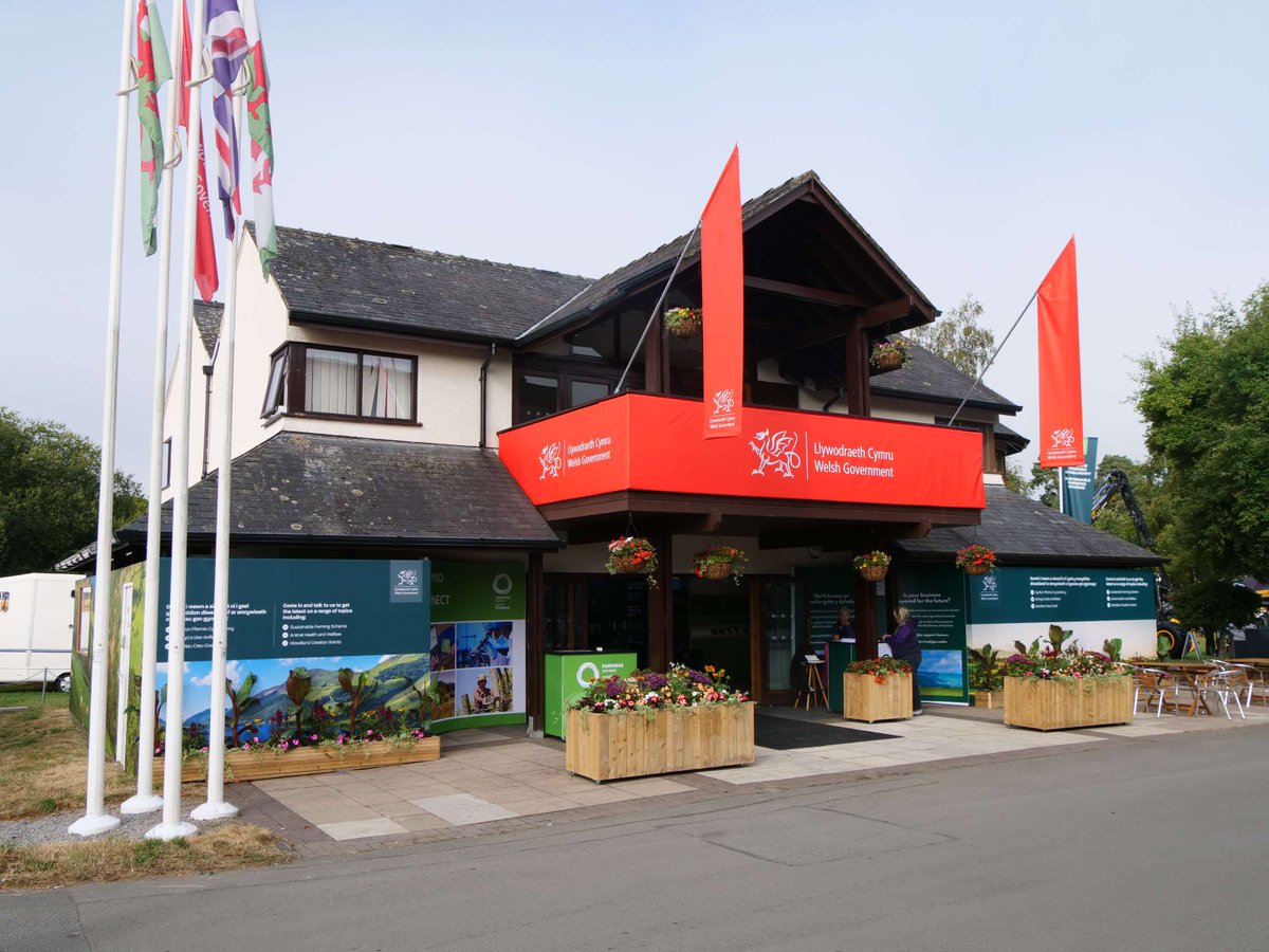 WGRural's tweet image. 📑Last week we published the Sustainable Farming Scheme.
It represents a new relationship between the people of Wales and farmers.🤝
Our friendly staff are here in our pavilion and SFS gazebo & will be happy to answer any questions you may have!👩💼🧑💼
#SupportingOurFarmers