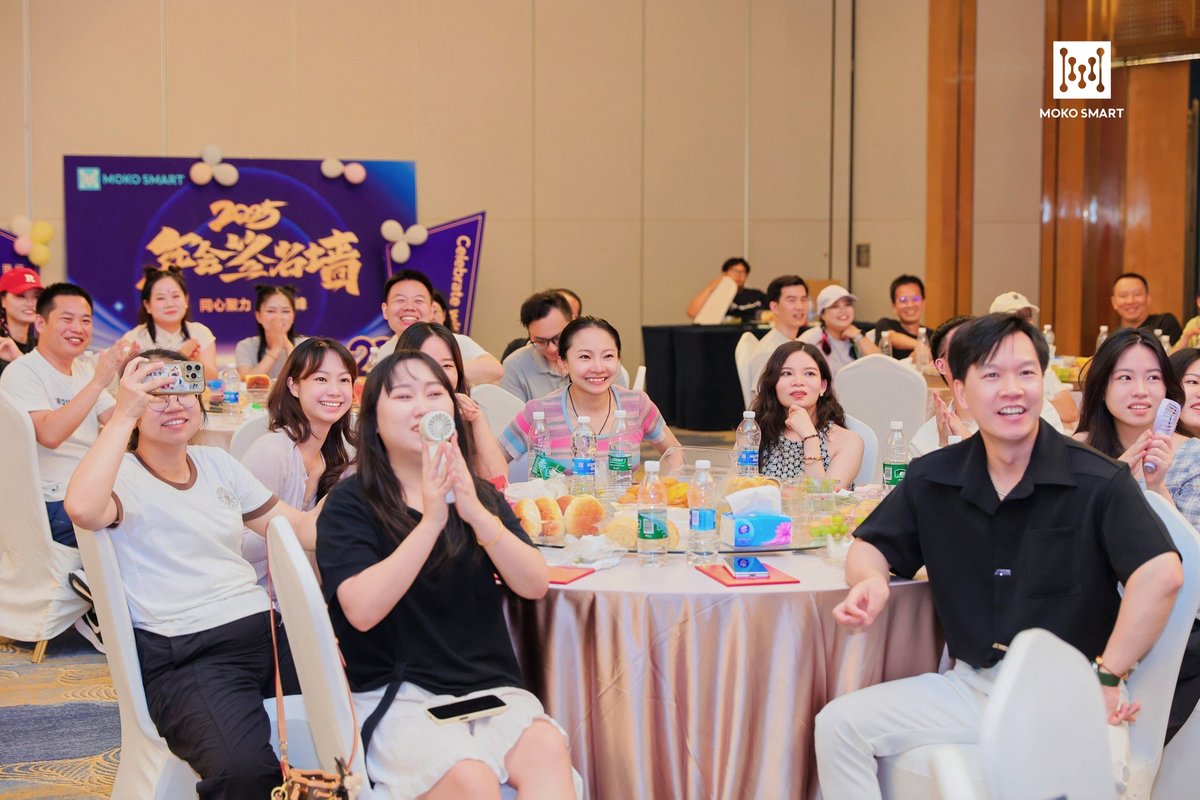 mokosmart's tweet image. Last Friday, MOKOSMART held our annual party in Wuhan—home to our R&amp;amp;D center!
We celebrated with joy, gifts, and gratitude for our amazing team.
Big thanks to our clients for your continued support!
Here’s to a brighter future together! 🚀💙
#MOKOSMART #AnnualParty