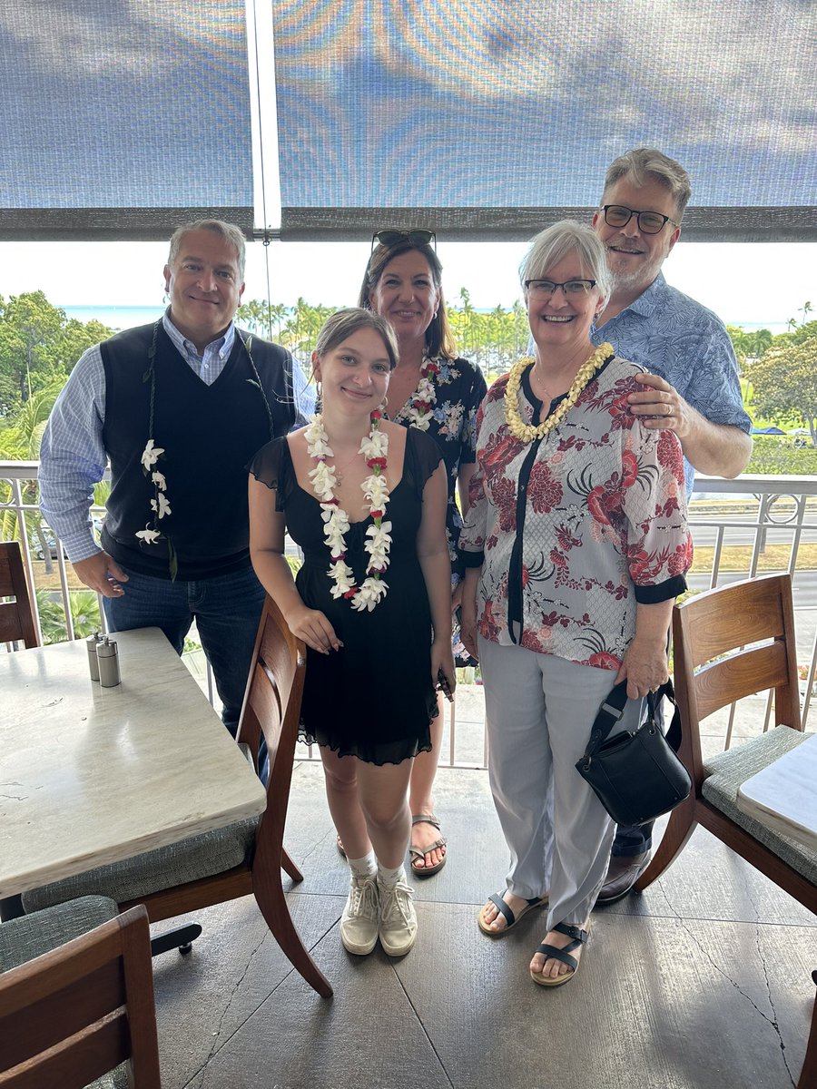 PastorCroft's tweet image. Preached this morning at Olivet Baptist Church in Honolulu, Hawaii. Then lunch with the pastor and my friend, Jamie and his wife, Liz.

Also really fun to have my wife and youngest daughter with me on this trip. Head home tomorrow.