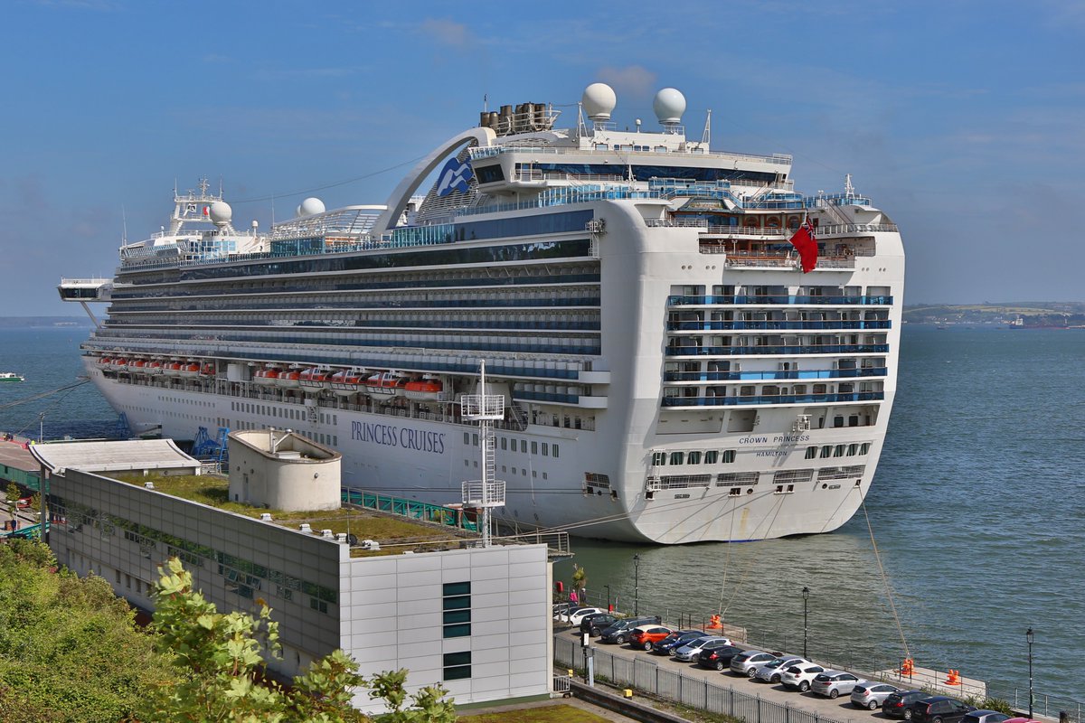 PortofCork's tweet image. ⚓ Cruise Week Ahead at the Port of Cork
A bustling week ahead with five beautiful calls across Ringaskiddy and Cobh, including two from the @PrincessCruises fleet and a late-night departure.
📍Ringaskiddy Deepwater Berth
🔹 Ambition – @ambassadorcruis
🗓️ Wednesday, July…