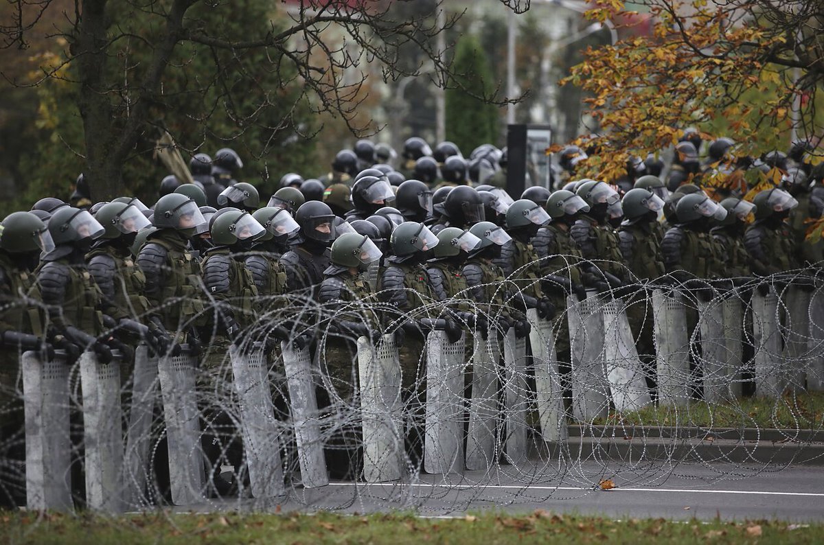 Tsihanouskaya's tweet image. For 31 years, Lukashenka has clung to power, destroying our parliament, jailing opponents, and silencing those who dare to resist.
He froze Belarus in time.
But through it all, we never gave up.
We still fight for our freedom, for justice, for a European future.