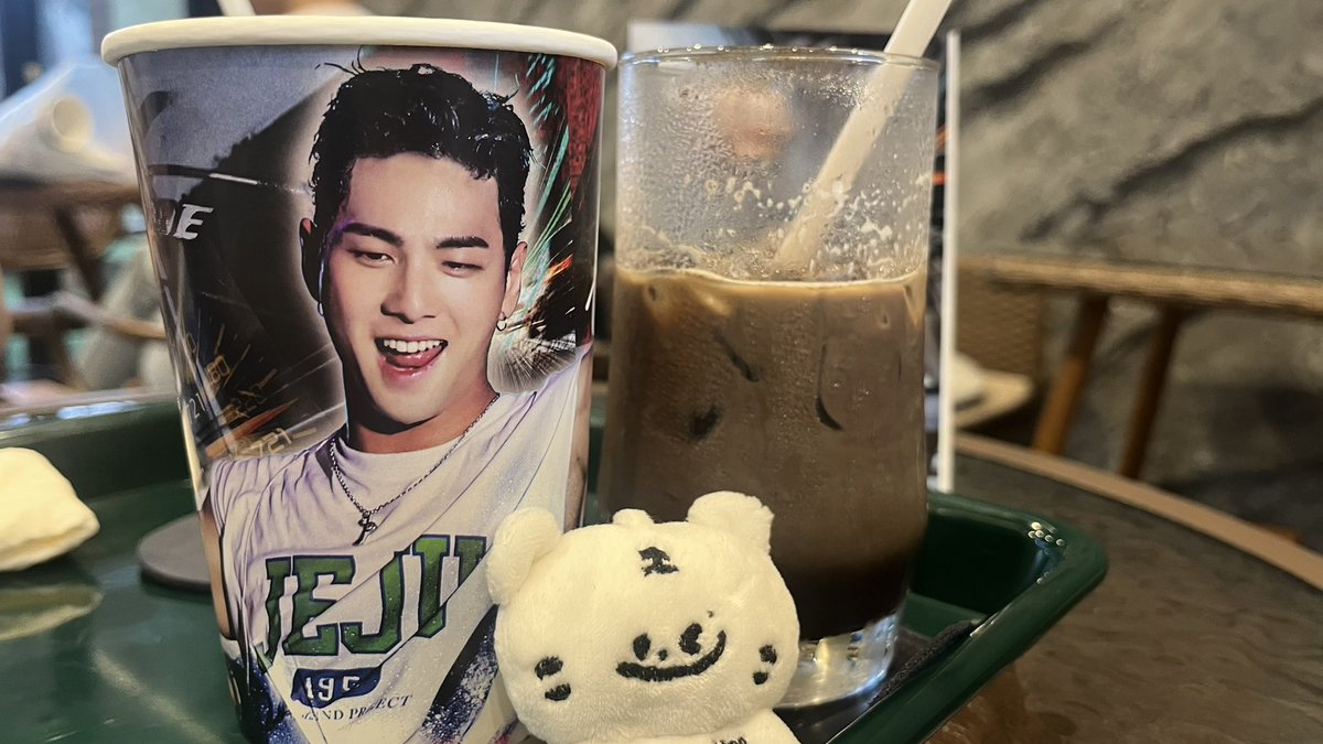 koumizi0707's tweet photo. ☕虎虎应援咖啡打卡
#동호야_너라서_좋아해
#BAEKHO_RUSHMODE_ON
@baekhosuyeomsi
@vb_coffee https://t.co/T7hzF1EibC