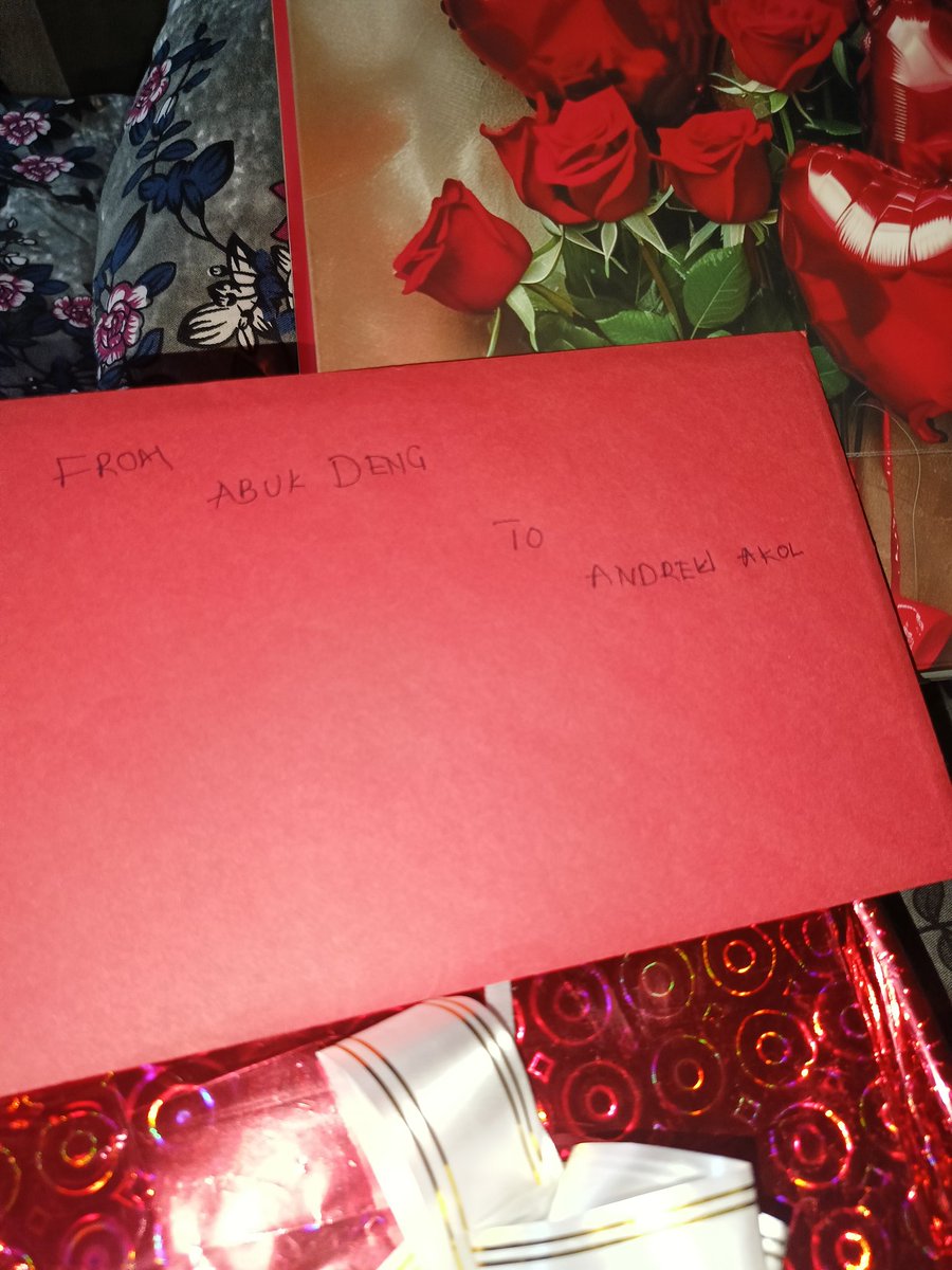andrewakol1's tweet image. Love is in the little things and yesterday, she gave me everything. First gift. First birthday I ever celebrated.
Happy 27th Chapter to me.
And oh , let’s not skip the headline: Abuka just became the first Warrap girl in history to buy her man a gift 😂🤌🏽
