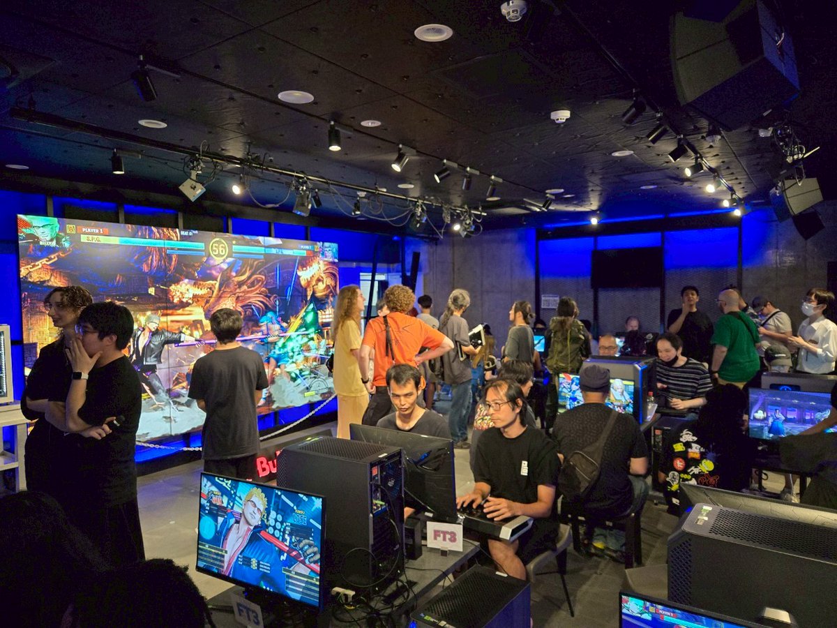 明日, #RedBullGamingSphereTokyo の毎週火曜日に開催する #TatakaiTuesday で対戦しましょうか?

COTW+サムスピ
鉄拳8(PCとPS5 8台)
UNI2とGBVSとGGSTなどもあります!
7月22日(火)18時~23時
鉄拳大会受付:19時50分〆切
鉄拳大会:20時スタート
参加費無料/Free Entry