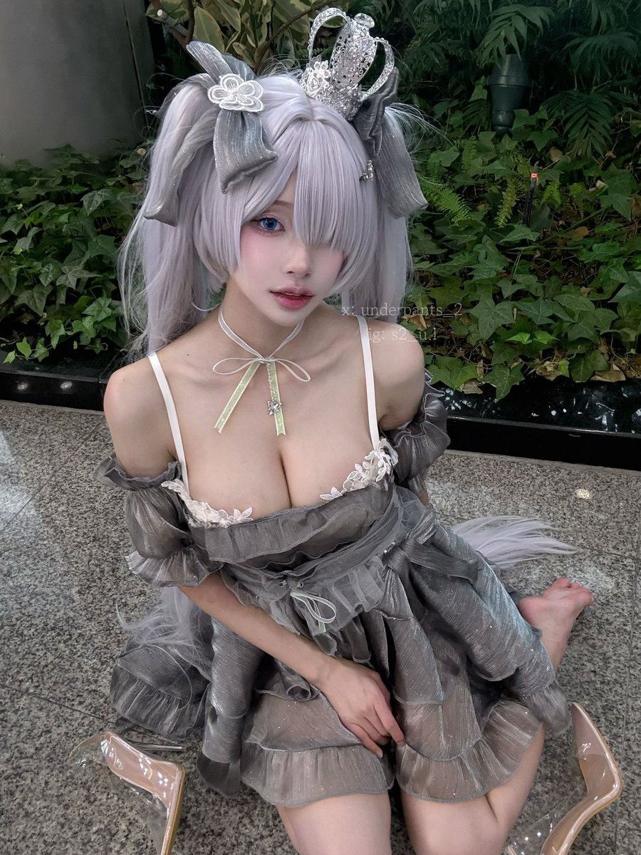 신데렐라 은근 잘 어울렸을지듀 

#nikke