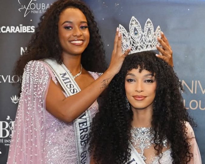 Ophély Mézino représentera la Guadeloupe à #MissUnivers2025 ! 1ère dauphine de #MissMonde 2019, elle revient plus déterminée que jamais pour décrocher la couronne de Miss Univers. Rendez-vous en novembre à Bangkok. 🇫🇷
#MissFrance
