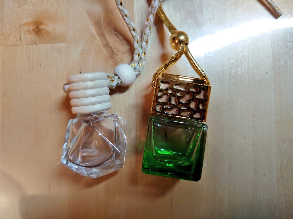 7/26（土）の勉強会では小瓶のアロマフレグランスを作りますよ。後4席あります。
お時間あったらぜひ。

ボランティアあろま☆いりあ7月の勉強会のお知らせ | ボランティア「あろま☆いりあ」 share.google/jgtEcowoinUIvm…