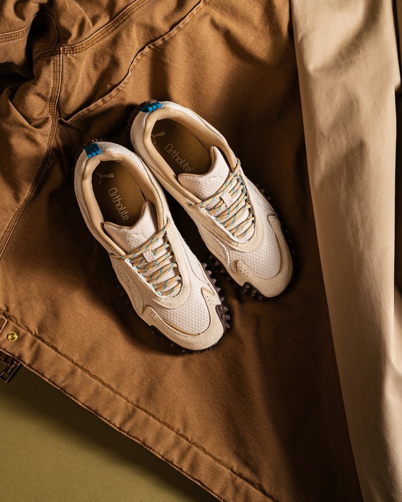 AFEWSTORE's tweet photo. SHOP LINK ➡️ https://t.co/S10sYdIC90

The PUMA Mostro XC revives the iconic zig-zag strap and spiked sole with a rugged twist. Outdoor-inspired, reengineered, and ready to take on new ground.

#PUMAMostro #MostroXC #PUMASportstyle #UrbanExploration #AFEWstore https://t.co/5PSl1qBniB
