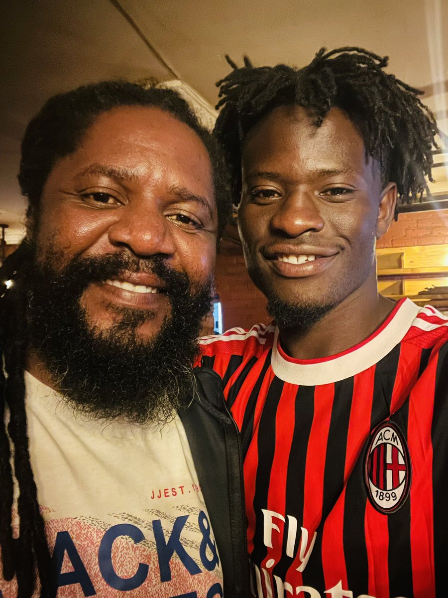 princestevens1's tweet image. Captain in command! Lloyd Banega Aaron. If talent were illegal, this guy would be serving a life sentence. My favorite player in all Malawian clubs, no debate. Cc:@nyasabigbullets