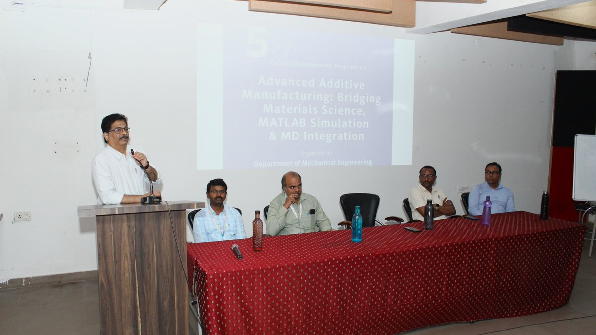 sr_university's tweet image. The Department of Mechanical Engineering, organized a 5-Day Faculty Development Program on &quot;Advanced Additive Manufacturing: Bridging Materials Science, MATLAB Simulation &amp;amp; MD Integration&quot;.

#SRUniversity #MechanicalEngineering #AdditiveManufacturing #MATLAB #MaterialsScience