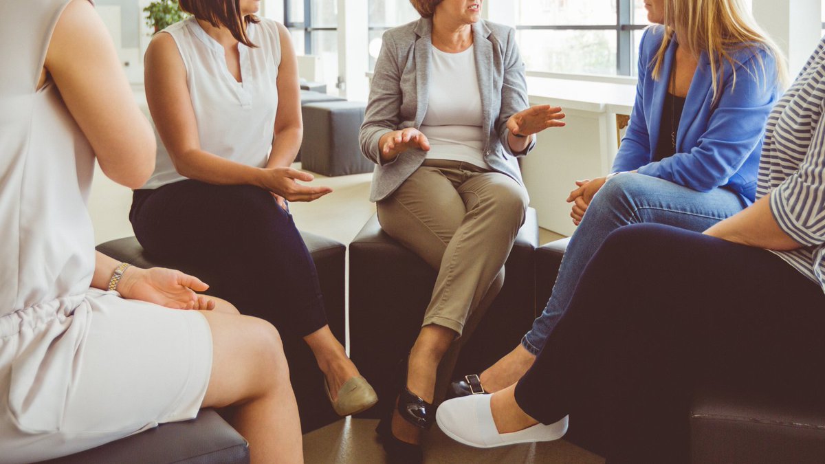 SmokeFreeSweden's tweet image. Are nicotine pouches the missing piece in the puzzle that will eliminate smoking?
78% of Swedish women surveyed for our recent report Power in a Pouch said that they could well be.
Our focus group discussions with Swedish female ex-smokers revealed a compelling, consistent…